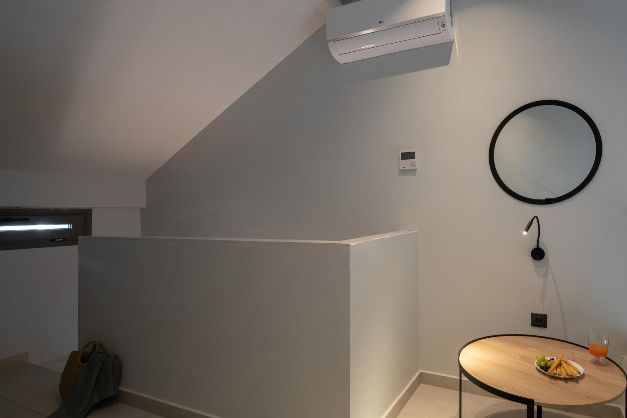 ניקיטי Melian Suites חדר תמונה